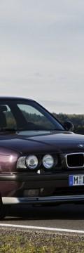 BMW Поколение
 M5 (E34) 3.8 (340 Hp) Технические характеристики
