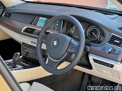 BMW Génération
 5er Gran Turismo (F07) 535d xDrive (313 Hp) Spécifications techniques
